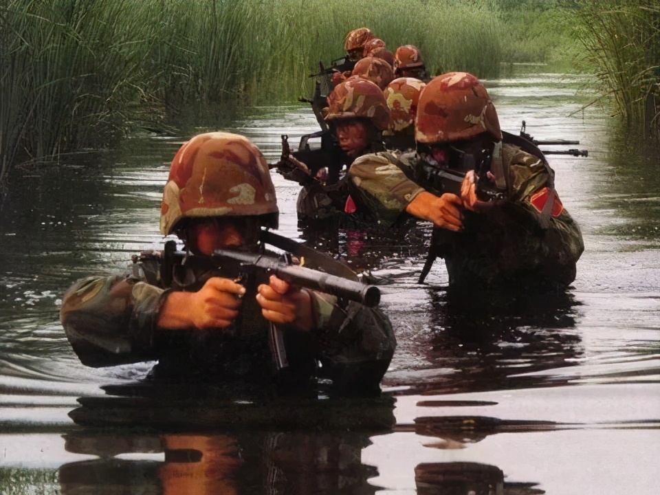 一位轉(zhuǎn)業(yè)后的特種兵，辦農(nóng)場種瓜菜，靠1個(gè)優(yōu)點(diǎn)，年賺200萬